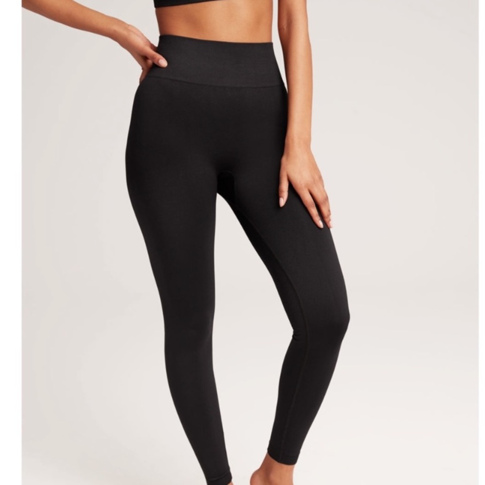 Knix Good to Go Seamless Leggings in Black